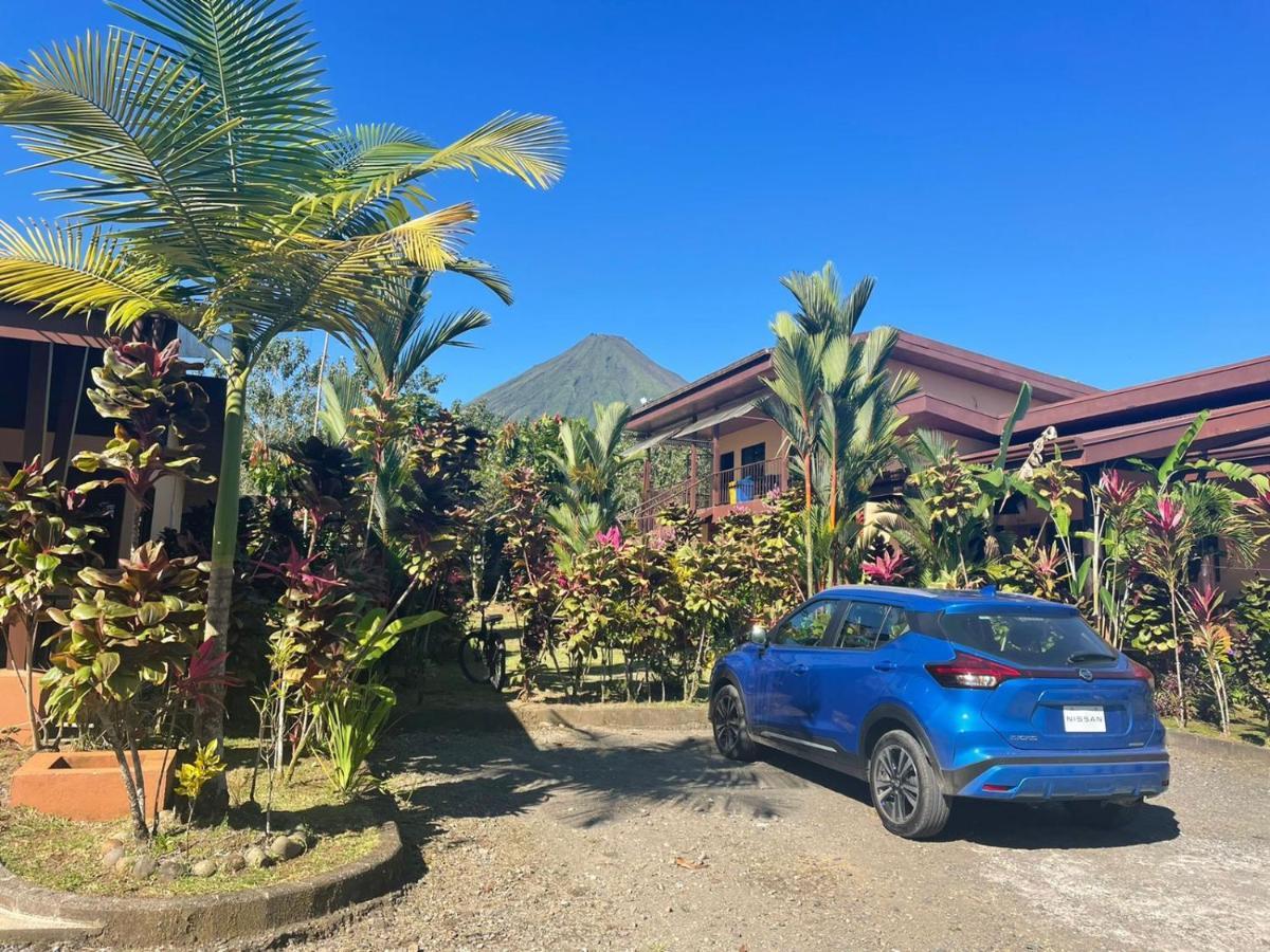 Aunty Arenal Lodge La Fortuna Exterior photo